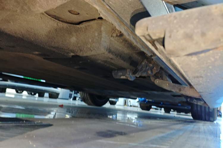 Used Li Auto L6 2024 Pro Model Left Side Sill