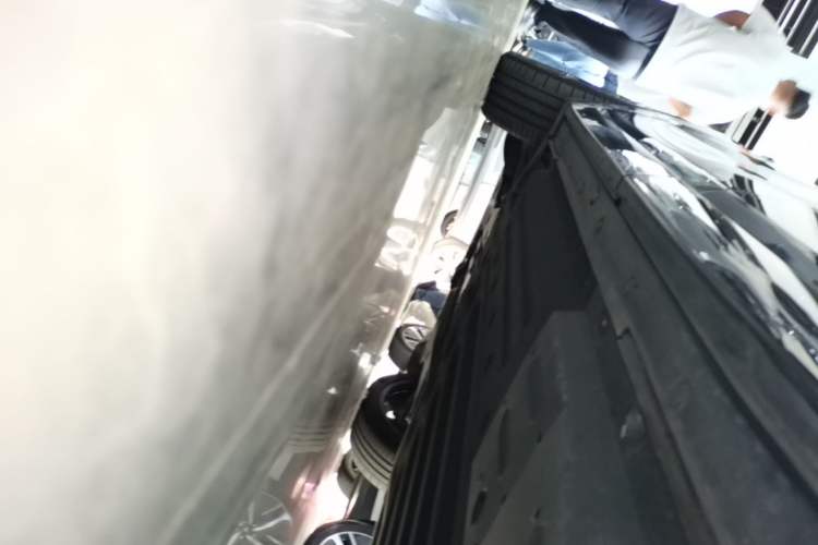 Used Li Auto L6 2024 Pro Model Left Side Sill