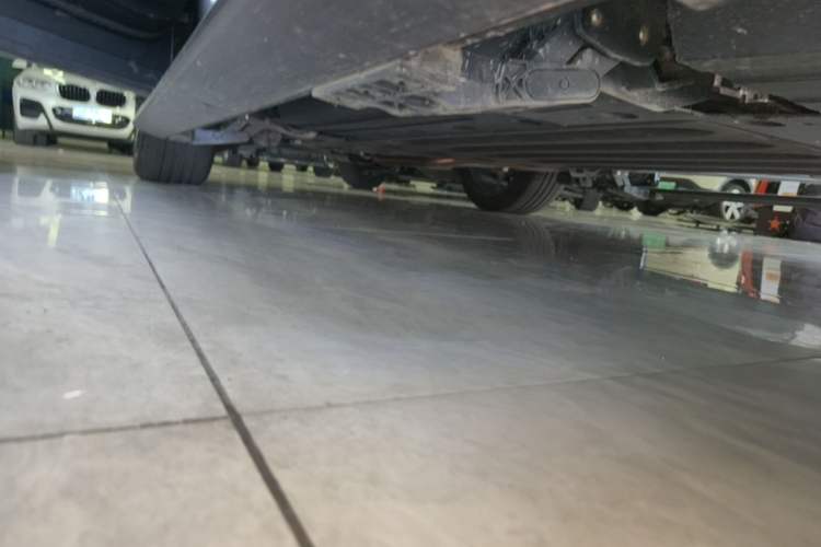 Used Li Auto L6 2024 Pro Model Left Side Sill