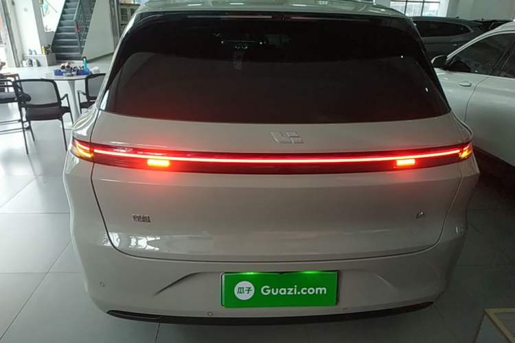 Used Li Auto L6 2024 Max Rear