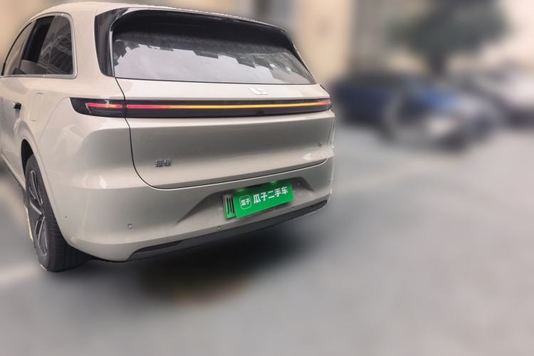 Used Li Auto L6 2024 Pro Model Rear Left 45 Deg