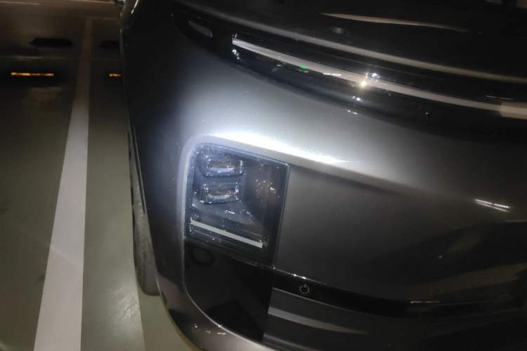 Used Li Auto L6 2024 Max Right Front Headlight