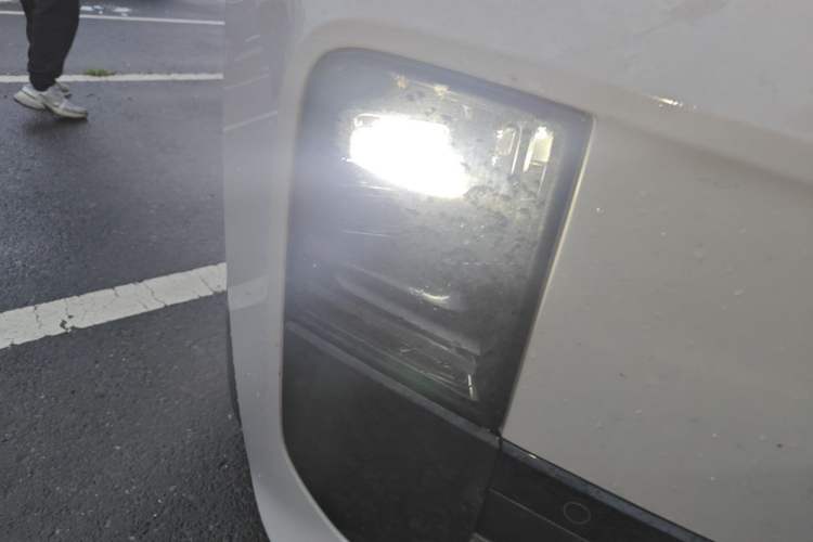 Used Li Auto L6 2024 Pro Model Right Front Headlight