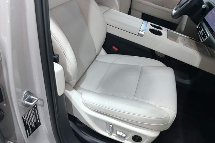 Used Li Auto L6 2024 Pro Model Right Front Seat