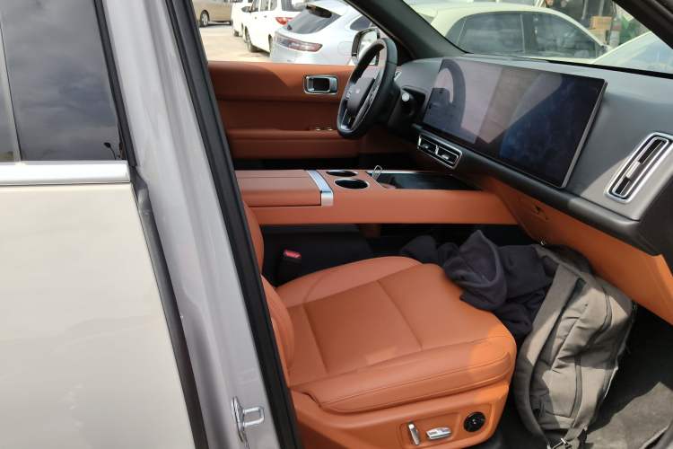 Used Li Auto L6 2024 Pro Model Right Front Seat