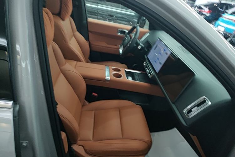 Used Li Auto L6 2024 Pro Model Right Front Seat