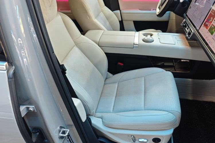 Used Li Auto L6 2024 Pro Model Right Front Seat