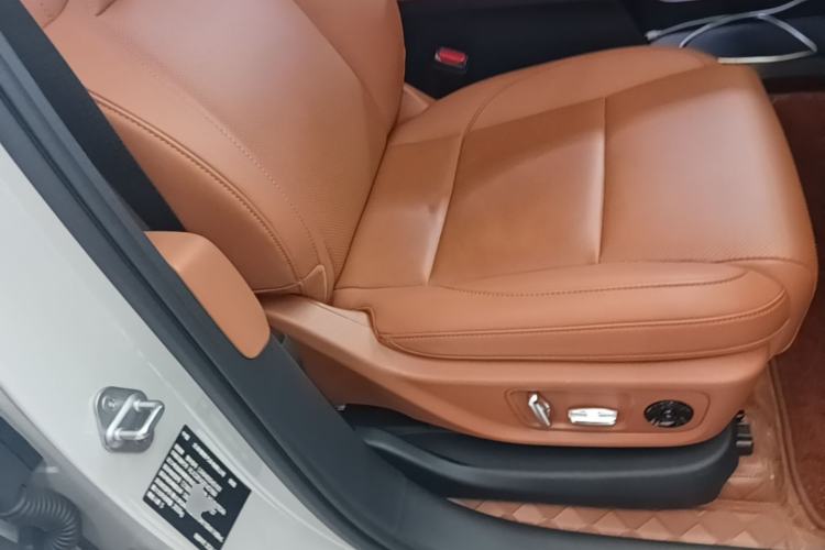 Used Li Auto L6 2024 Pro Model Right Front Seat