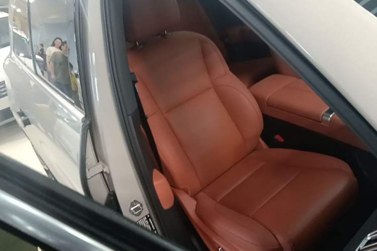 Used Li Auto L6 2024 Pro Model Right Front Seat
