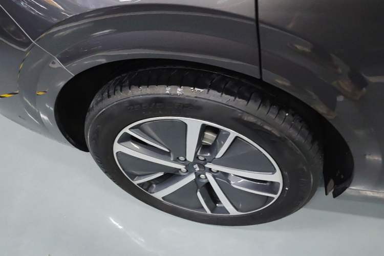 Used Li Auto L6 2024 Max Right Rear Wheel Hub