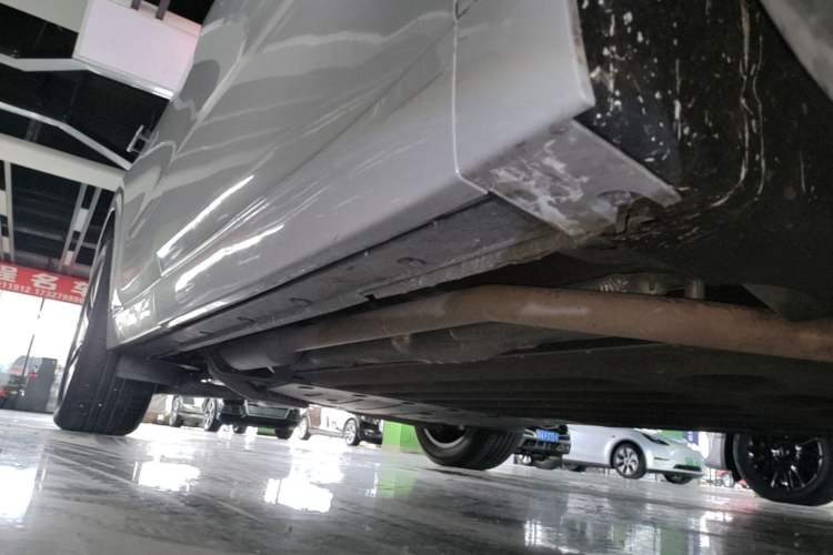 Used Li Auto L6 2024 Pro Model Right Side Sill