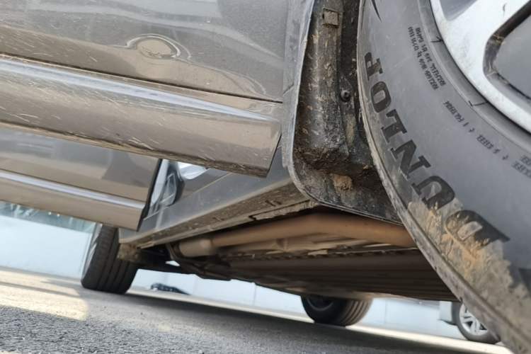 Used Li Auto L6 2024 Pro Model Right Side Sill