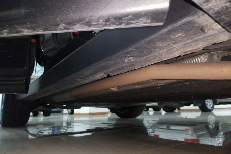 Used Li Auto L6 2024 Pro Model Right Side Sill