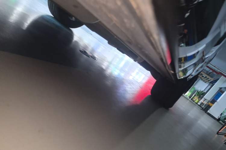 Used Li Auto L6 2024 Pro Model Right Side Sill