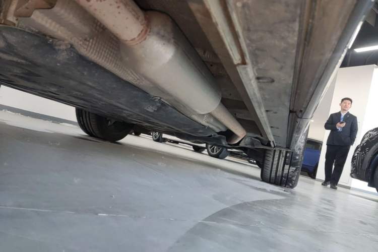 Used Li Auto L6 2024 Pro Model Right Side Sill