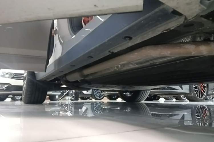 Used Li Auto L6 2024 Pro Model Right Side Sill