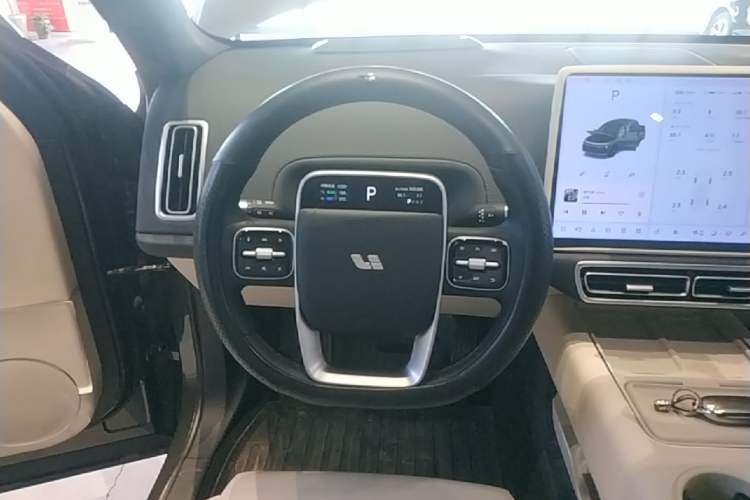 Used Li Auto L6 2024 Pro Model Steering Wheel