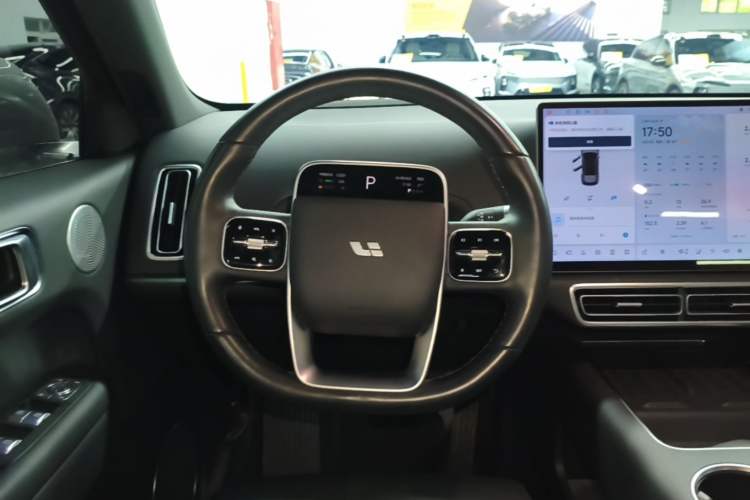 Used Li Auto L6 2024 Pro Model Steering Wheel