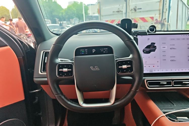 Used Li Auto L6 2024 Pro Model Steering Wheel