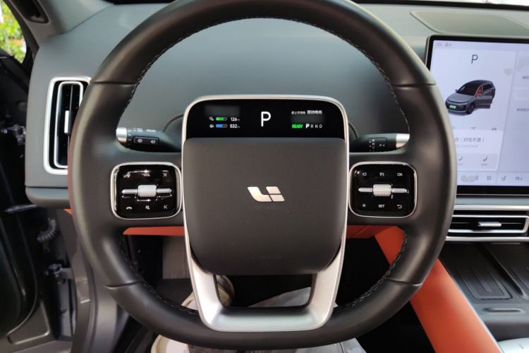 Used Li Auto L6 2024 Pro Model Steering Wheel