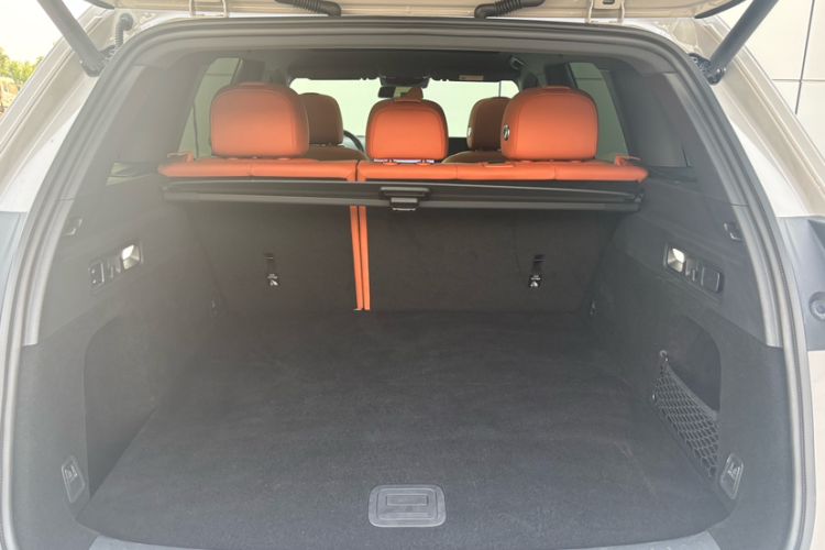 Used Li Auto L6 2024 Max Trunk