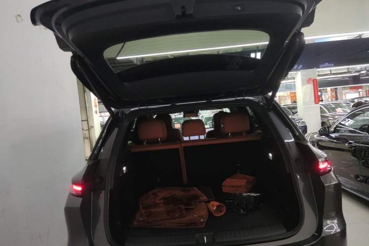 Used Li Auto L6 2024 Max Trunk