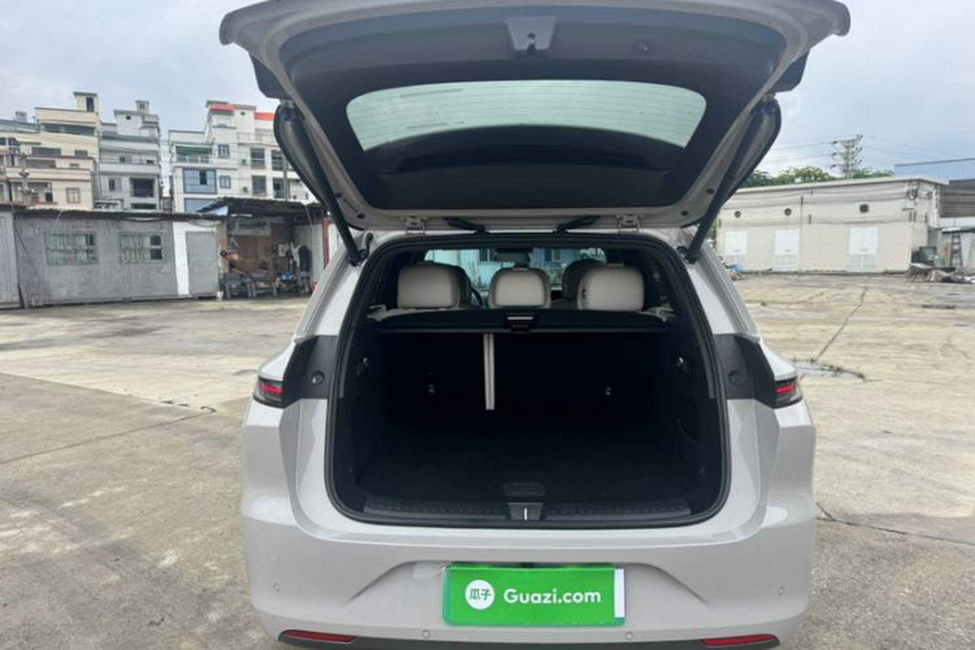 Used Li Auto L6 2024 Pro Model Trunk