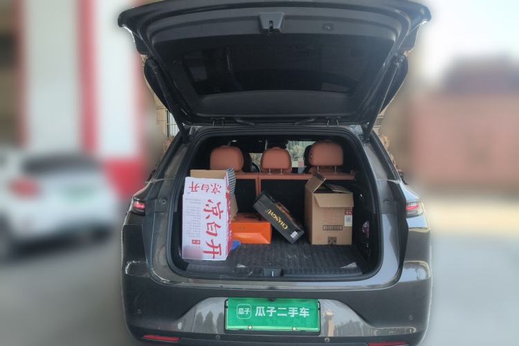 Used Li Auto L6 2024 Pro Model Trunk