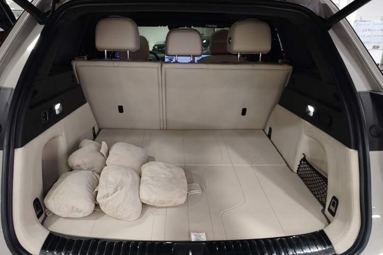 Used Li Auto L6 2024 Pro Model Trunk