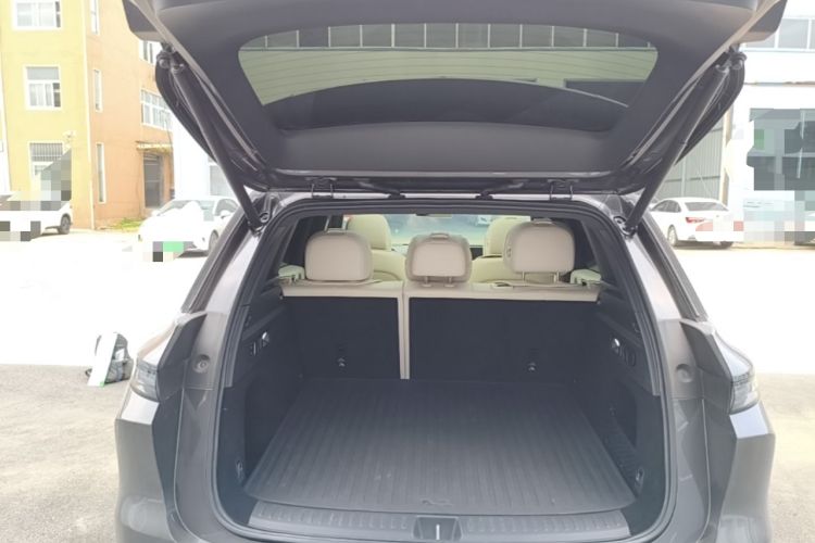 Used Li Auto L6 2024 Pro Model Trunk