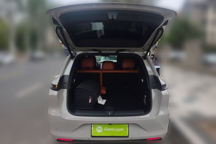 Used Li Auto L6 2024 Pro Model Trunk