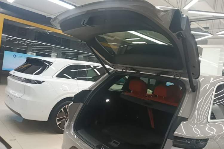 Used Li Auto L6 2024 Max Trunk