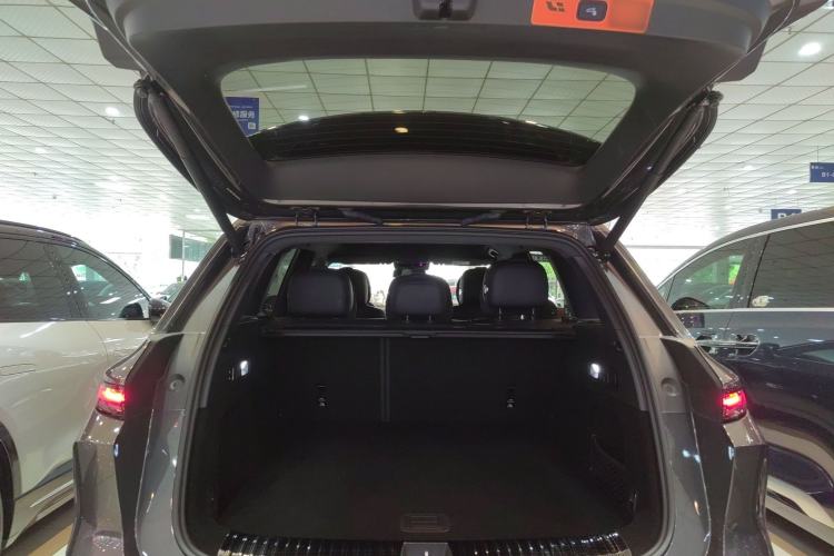 Used Li Auto L6 2024 Pro Model Trunk