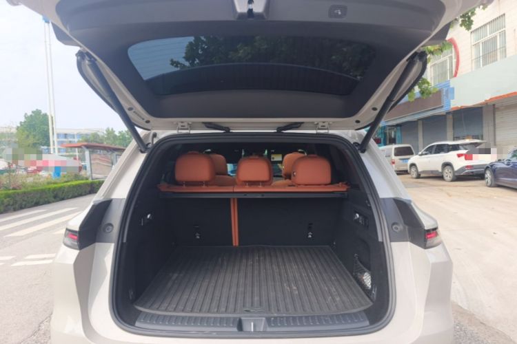 Used Li Auto L6 2024 Pro Model Trunk