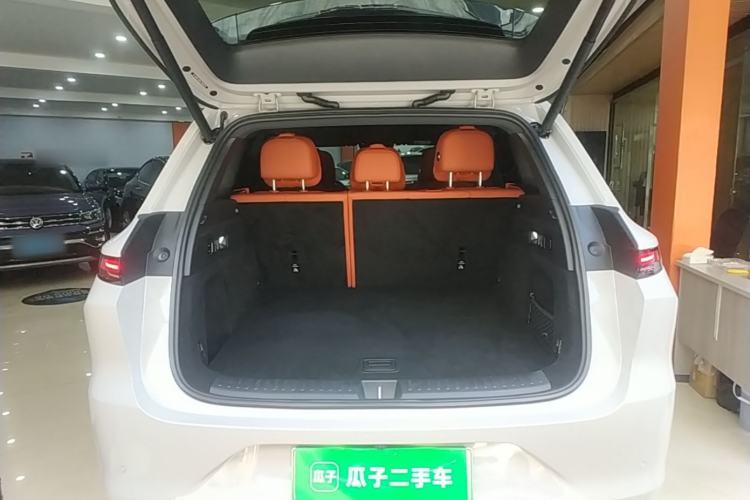 Used Li Auto L6 2024 Pro Model Trunk