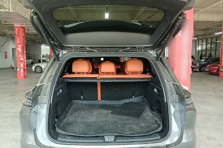 Used Li Auto L6 2024 Max Trunk