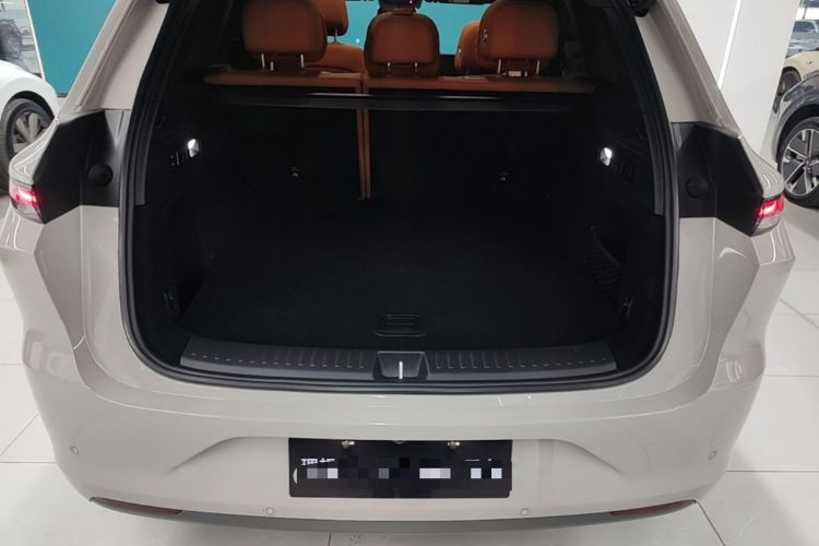 Used Li Auto L6 2024 Pro Model Trunk
