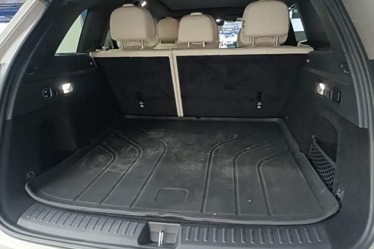 Used Li Auto L6 2024 Max Trunk