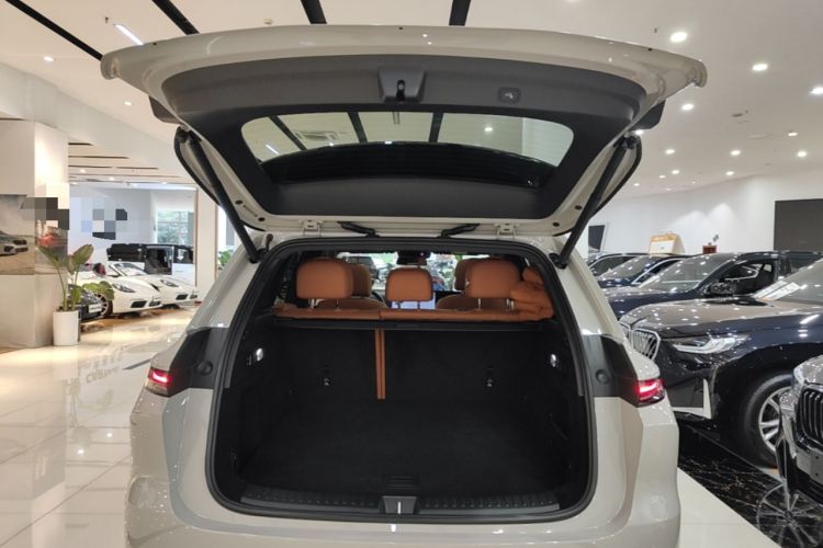 Used Li Auto L6 2024 Pro Model Trunk