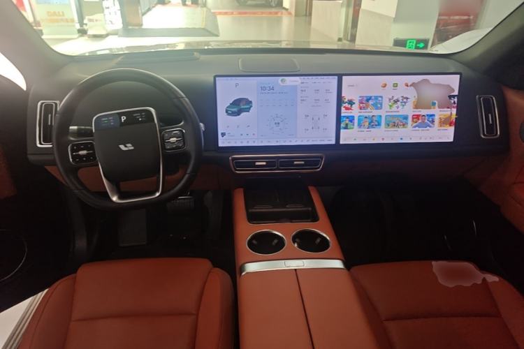 Used Li Auto L6 2024 Pro Model Center Console