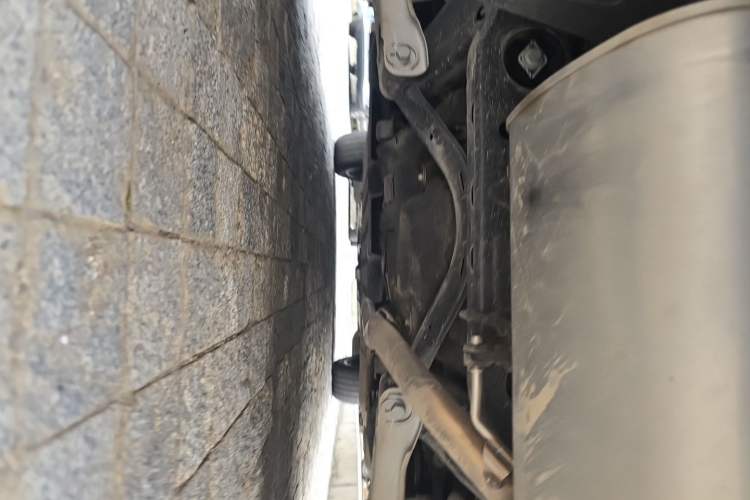Used Li Auto L6 2024 Pro Model Chassis Rear