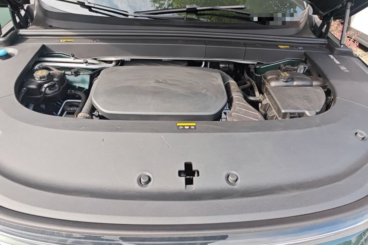 Used Li Auto L6 2024 Max Engine Bay