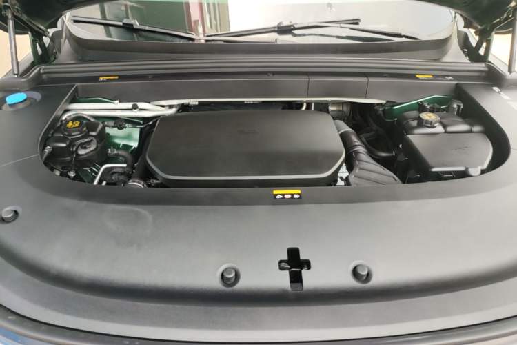 Used Li Auto L6 2024 Max Engine Bay