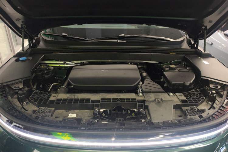 Used Li Auto L6 2024 Max Engine Bay
