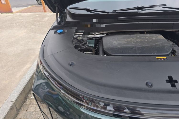 Used Li Auto L6 2024 Pro Model Engine Bay Right