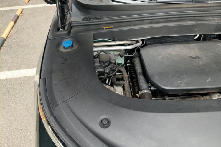 Used Li Auto L6 2024 Pro Model Engine Bay Right