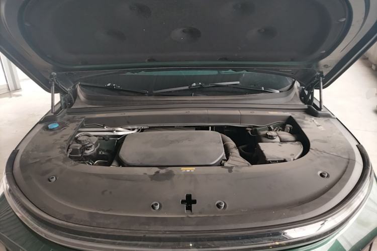 Used Li Auto L6 2024 Max Engine Bay