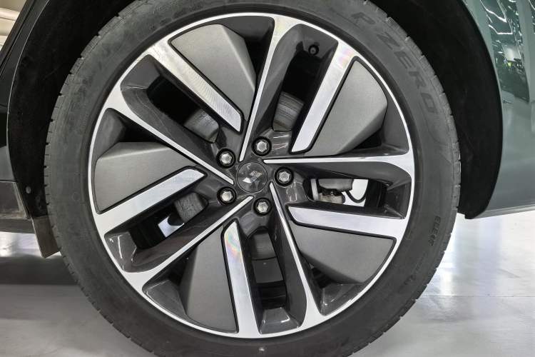 Used Li Auto L6 2024 Max Exterior 6