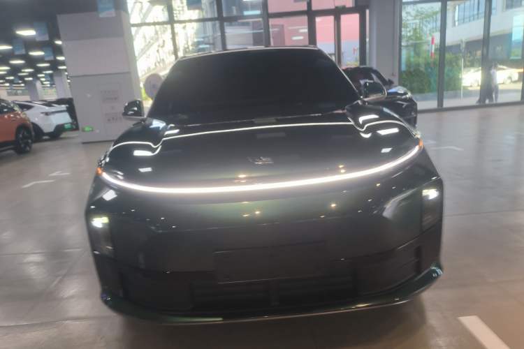 Used Li Auto L6 2024 Pro Model Front