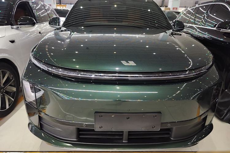 Used Li Auto L6 2024 Pro Model Front
